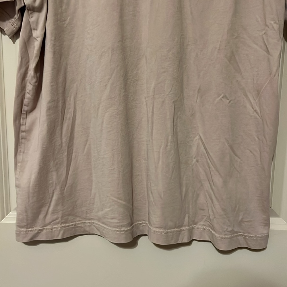 Men’s Reebok Tee - Picture 2 of 6